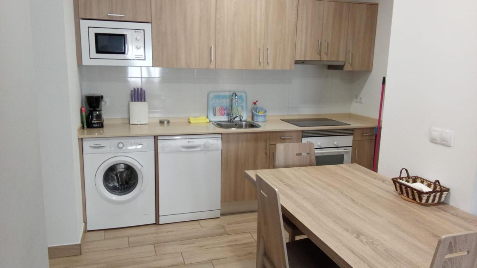 Hostal Los Valles Bielsa Bagian luar foto